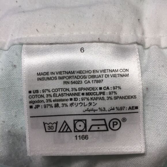 Old Navy Shorts  - Picture 6 of 9